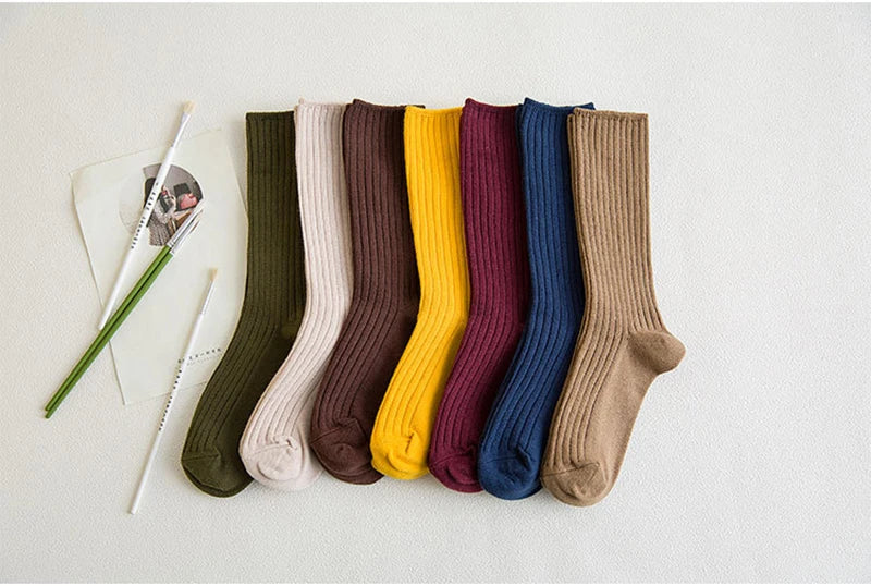Chaussettes côtelées rétro unies femme