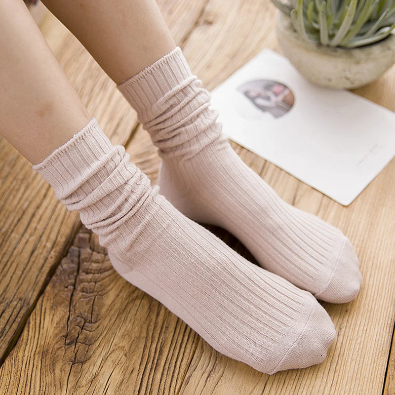 Chaussettes rétro unies femme – coloris kaki et olive automne – Get ta chaussette