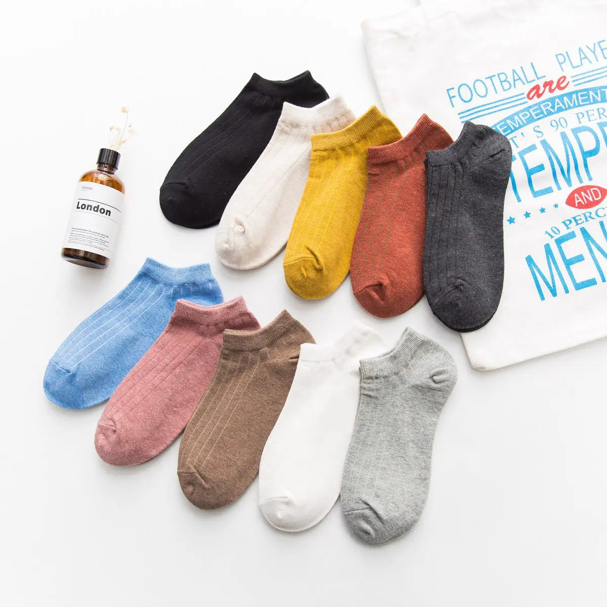 Chaussettes courtes colorées femme – 10 coloris vifs sur fond blanc – Get ta chaussette