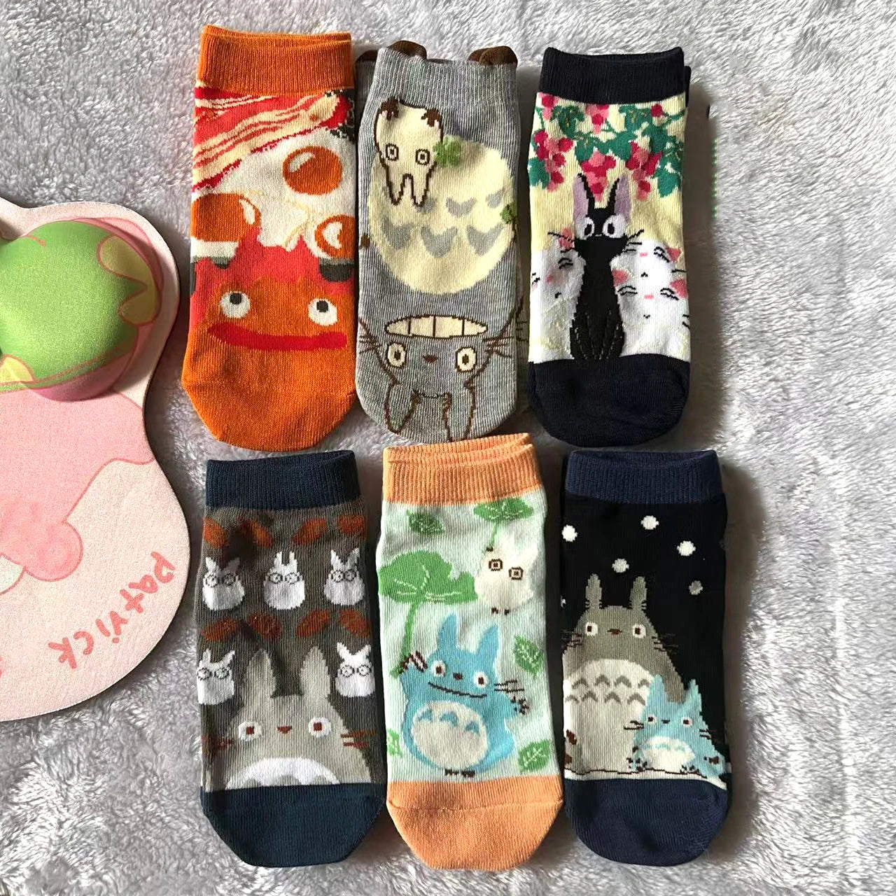 Chaussettes anime chat Jiji – illustration japonaise kawaii