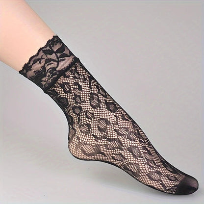 Chaussettes ultra-fines ajourées – discrétion totale été