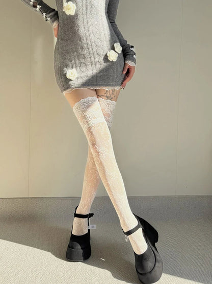 Chaussettes filet floral montantes femme – vue frontale